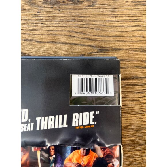 Title: Snakes On A Plane Samuel L. Jackson 2006 DVD Fullscreen Edition Pre-Owned - Picture 3 of 4